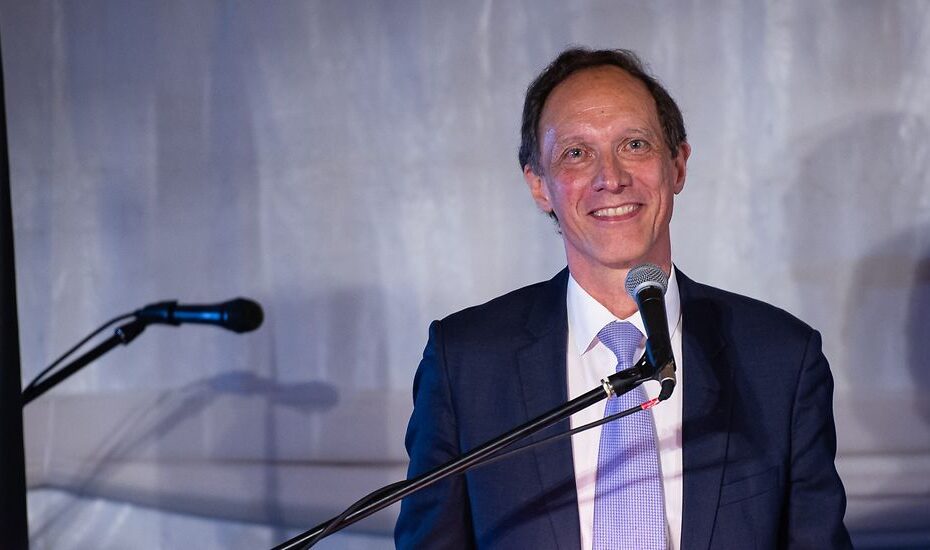 Botschafter Duppel. Tag der Deutschen Einheit. Quelle. Deutsche Botschaft, Taruman Corrales